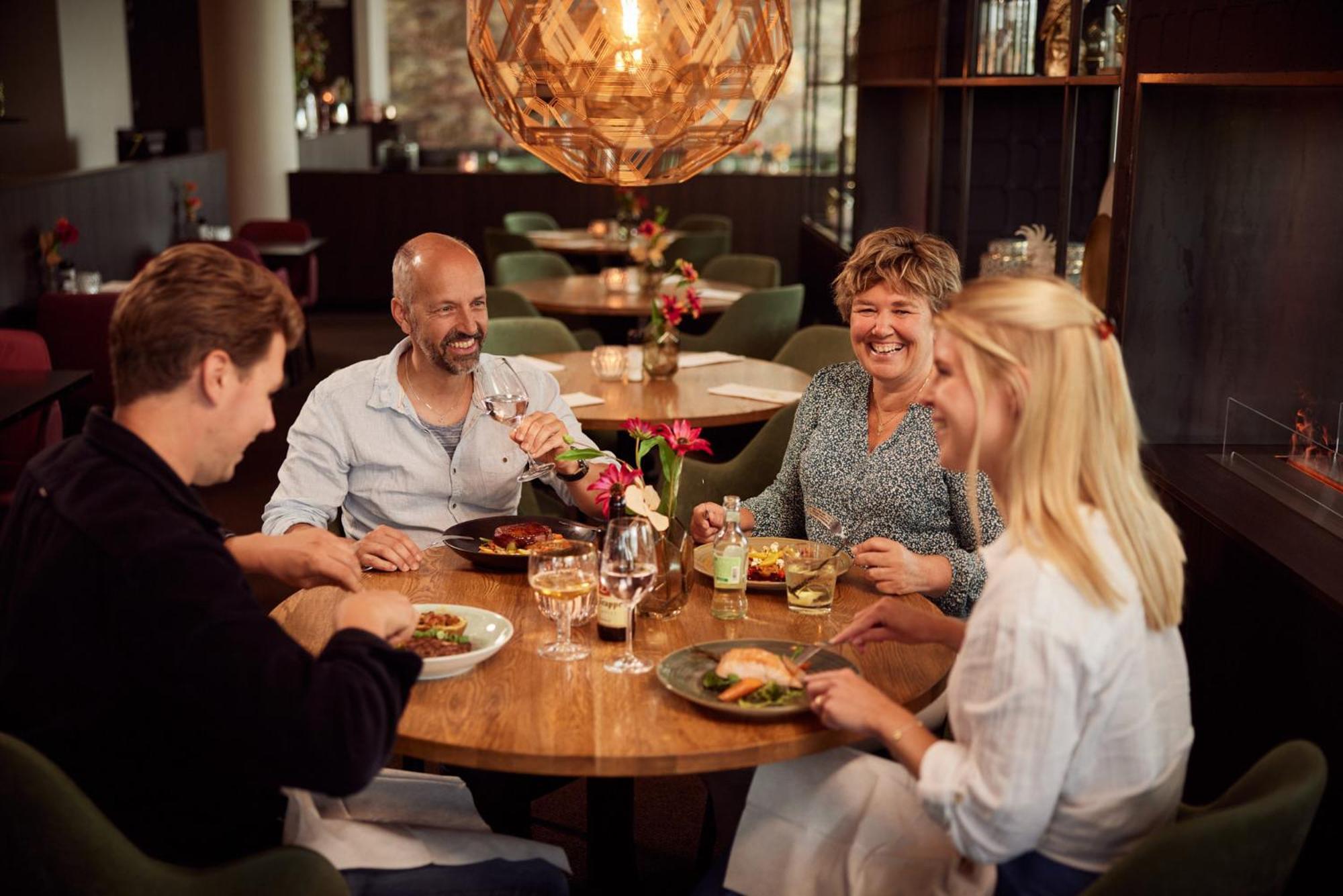 Van Der Valk Hotel Groningen-Hoogkerk Eelderwolde Dış mekan fotoğraf